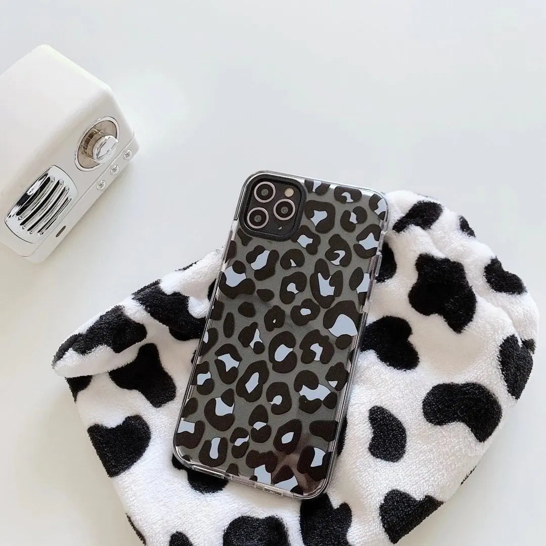 iPhone Vintage Leopard Print Transparent Case