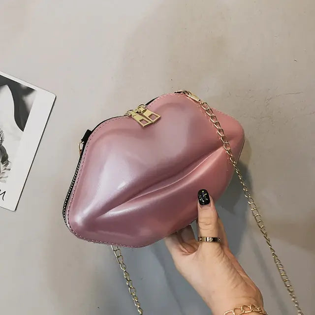 Mini Chic Lip-Shaped Crossbody Bag with Zipper Closure