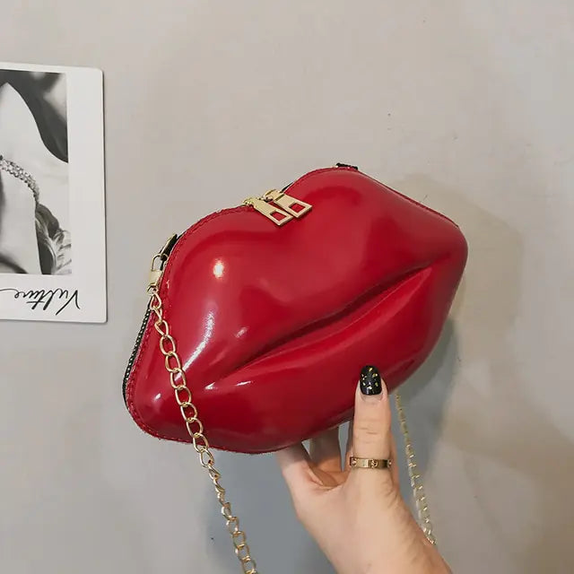 Mini Chic Lip-Shaped Crossbody Bag with Zipper Closure