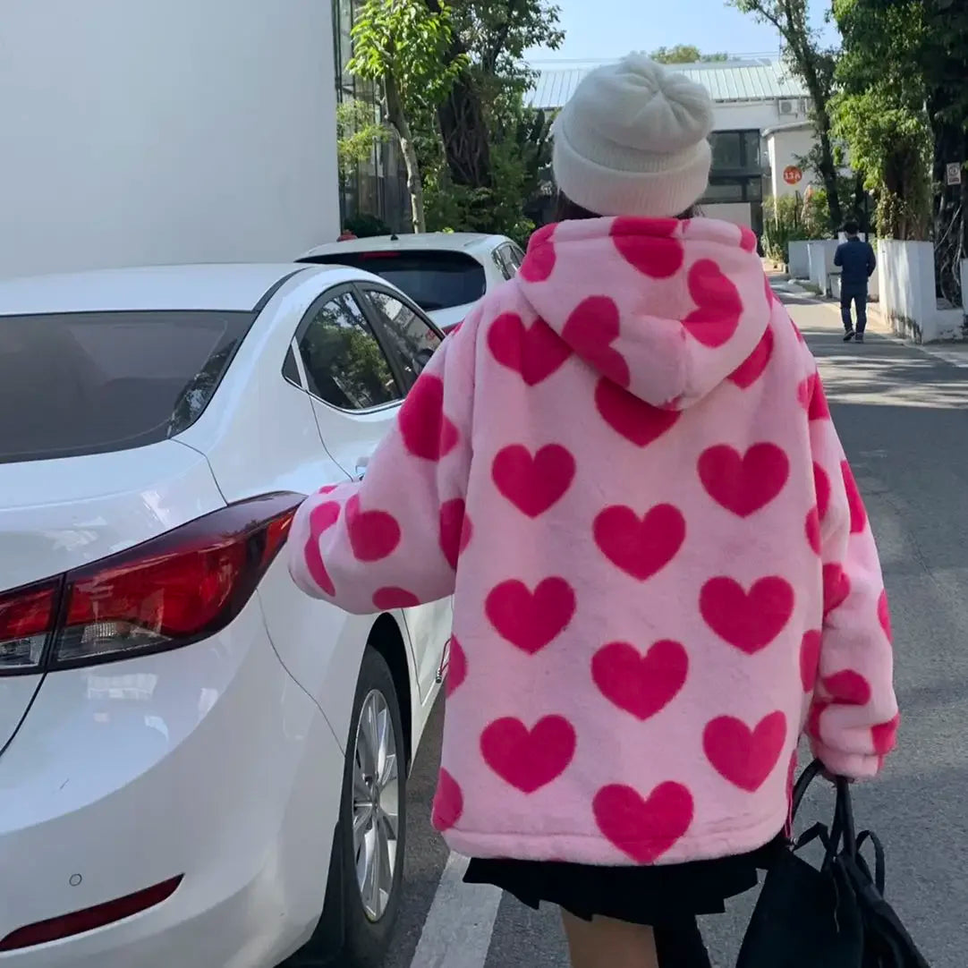 Love Harajuku-Inspired Heart Print Plush Jacket