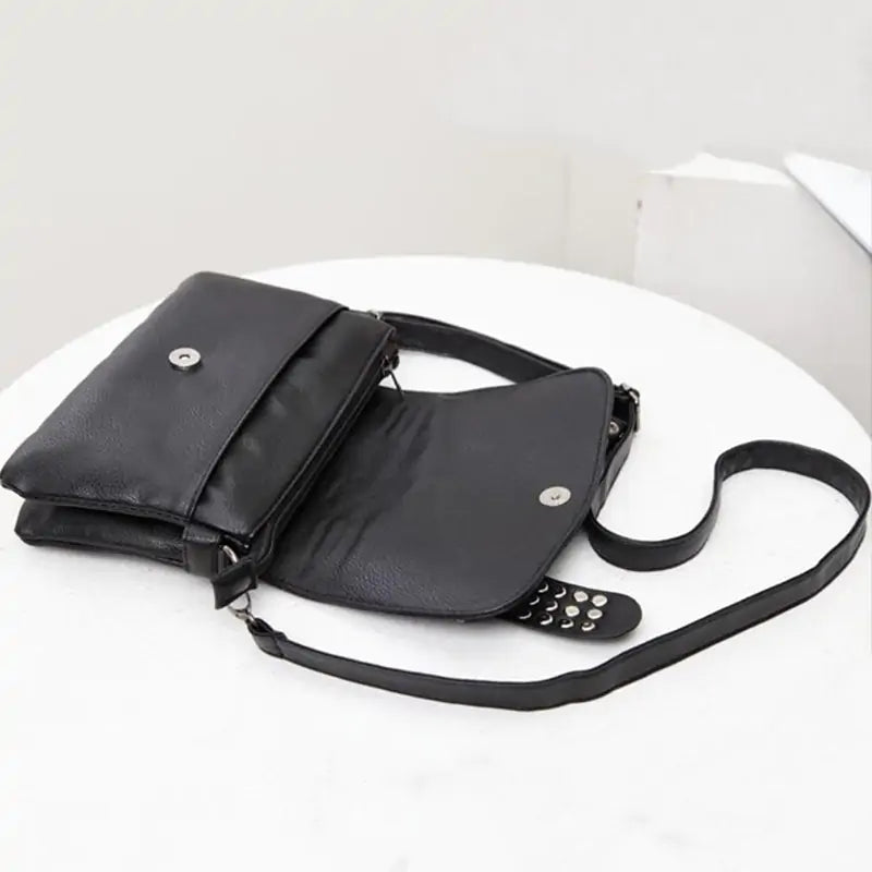 Rivet Punk Style Women's Shoulder Bag