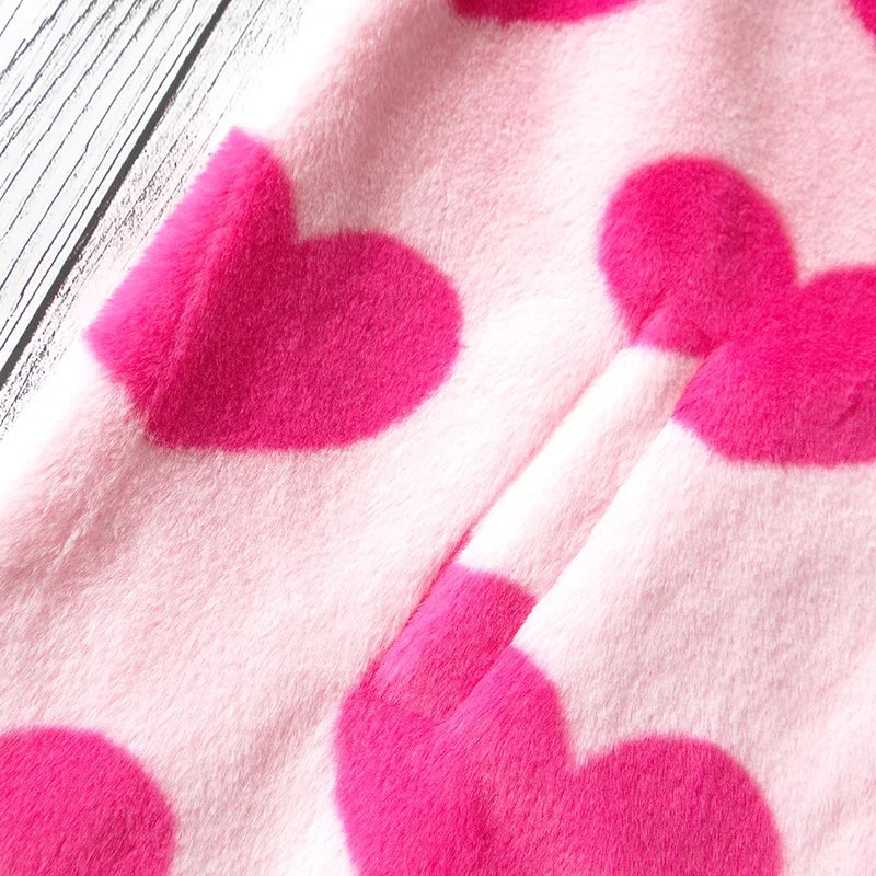 Love Harajuku-Inspired Heart Print Plush Jacket